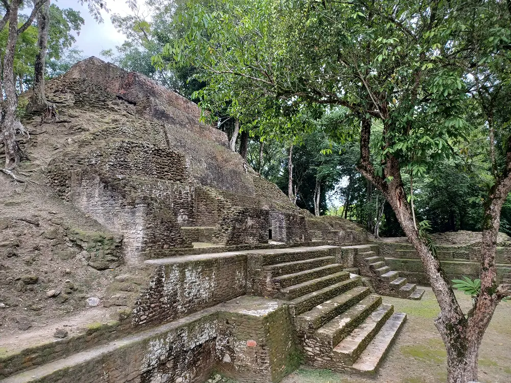 maya ruins, belize, caracol, xunantunich, altun ha, belize, guatemala