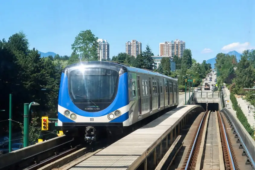 yvrtrain