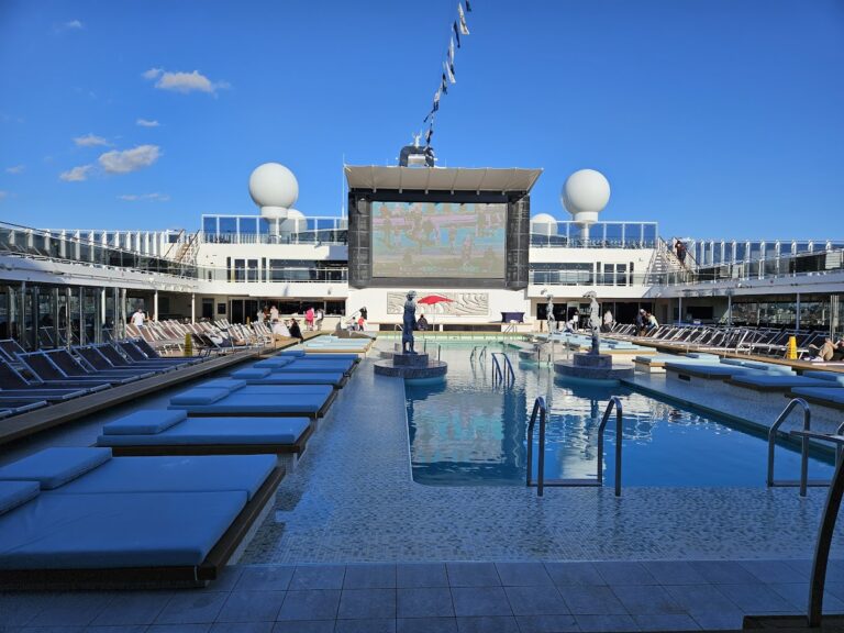 pooldeck1